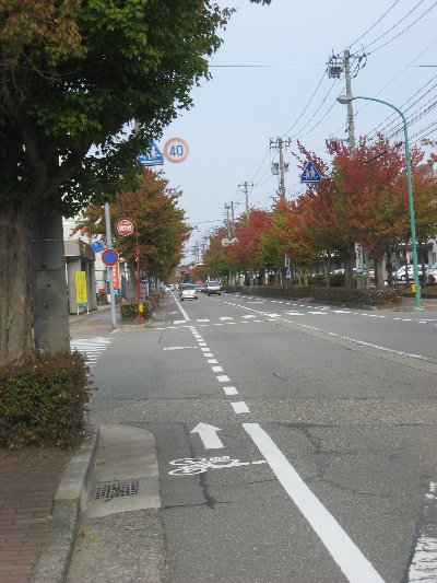 加賀市の自転車道路